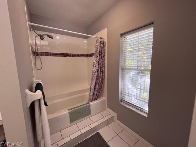305 Colonial Ave, Marco Island, FL 34145-15