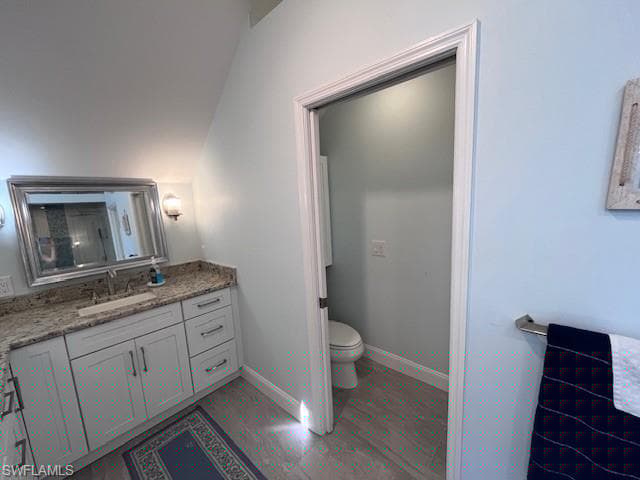 305 Colonial Ave, Marco Island, FL 34145-26