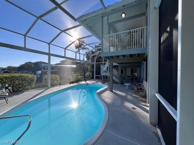 305 Colonial Ave, Marco Island, FL 34145-45