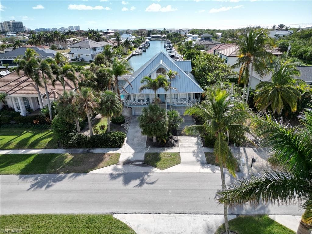 305 Colonial Ave, Marco Island, FL 34145-46