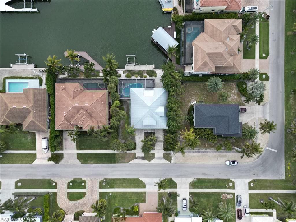 305 Colonial Ave, Marco Island, FL 34145-50