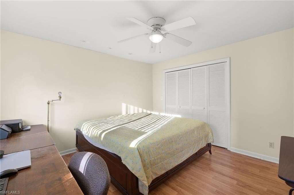 654 Palm View Dr 3, Naples, FL 34110-12