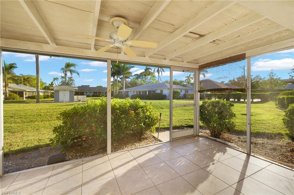 654 Palm View Dr 3, Naples, FL 34110-16