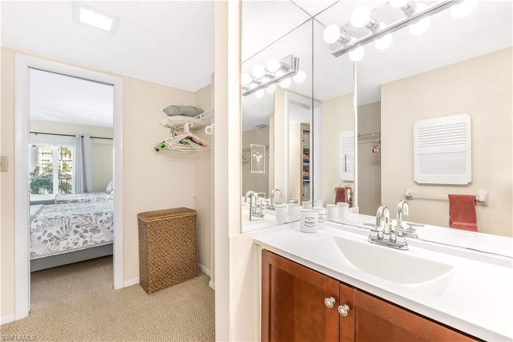 1 Bluebill Ave 201, Naples, FL 34108-10