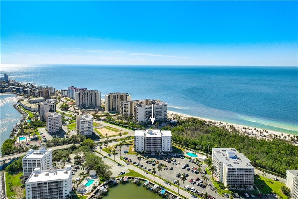 1 Bluebill Ave 201, Naples, FL 34108-18