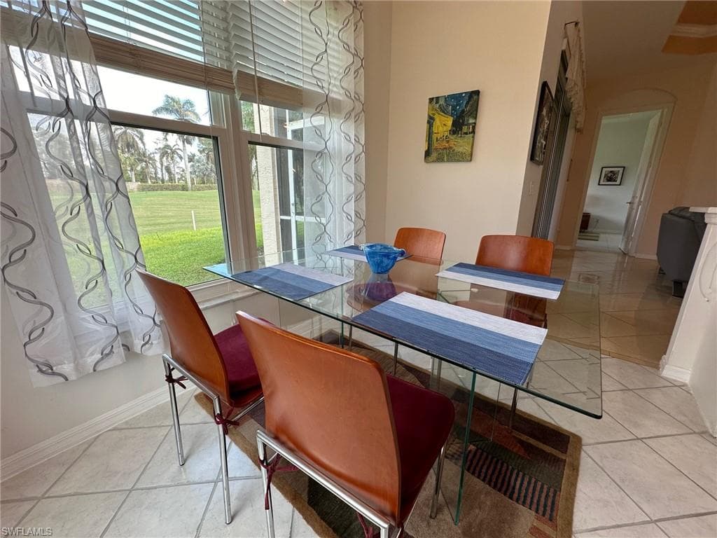 309 Harvard Ln, Naples, FL 34104-17