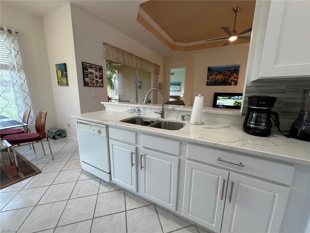 309 Harvard Ln, Naples, FL 34104-18