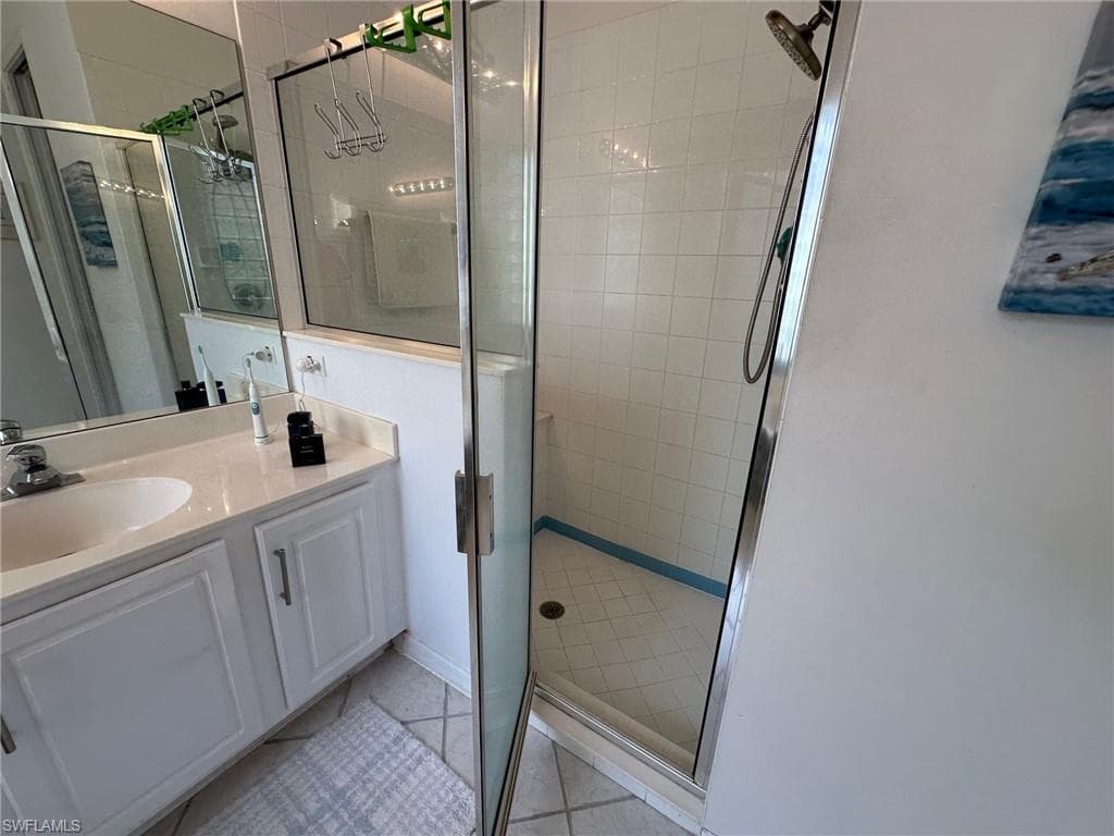 309 Harvard Ln, Naples, FL 34104-30