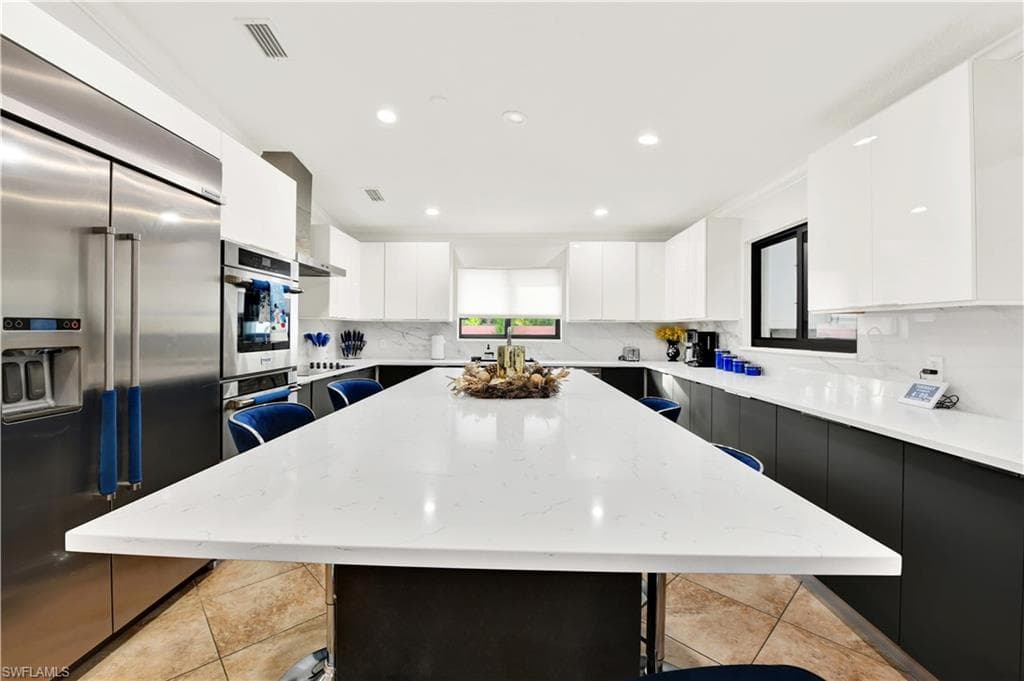 161 Golden Gate Blvd E, Naples, FL 34120-13