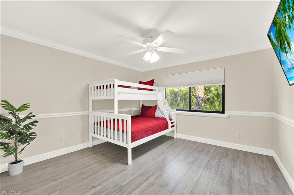 161 Golden Gate Blvd E, Naples, FL 34120-19