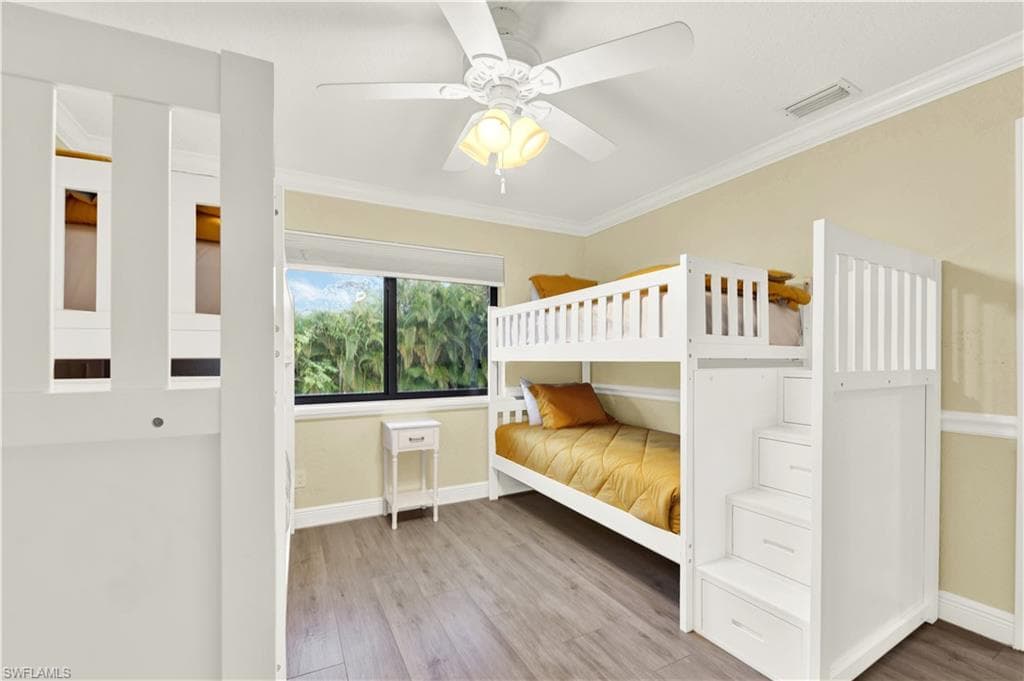 161 Golden Gate Blvd E, Naples, FL 34120-23