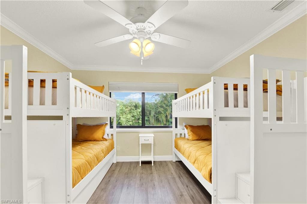 161 Golden Gate Blvd E, Naples, FL 34120-24
