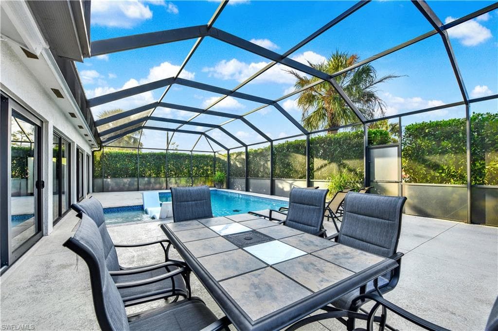 161 Golden Gate Blvd E, Naples, FL 34120-41