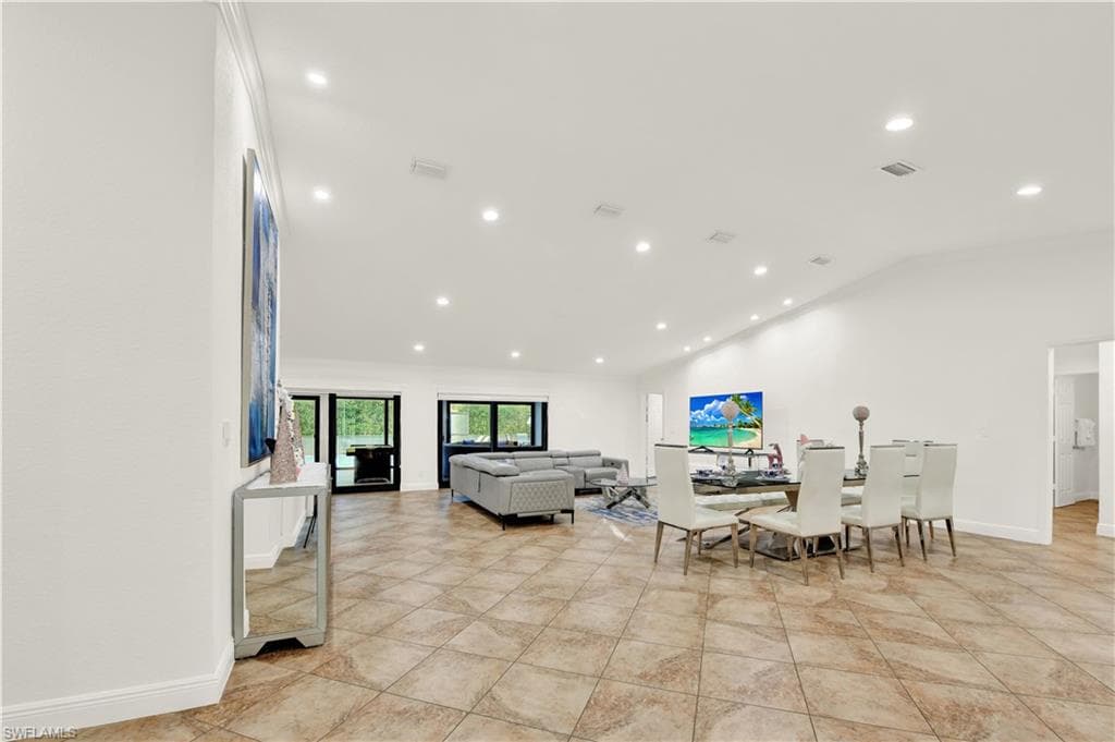 161 Golden Gate Blvd E, Naples, FL 34120-6