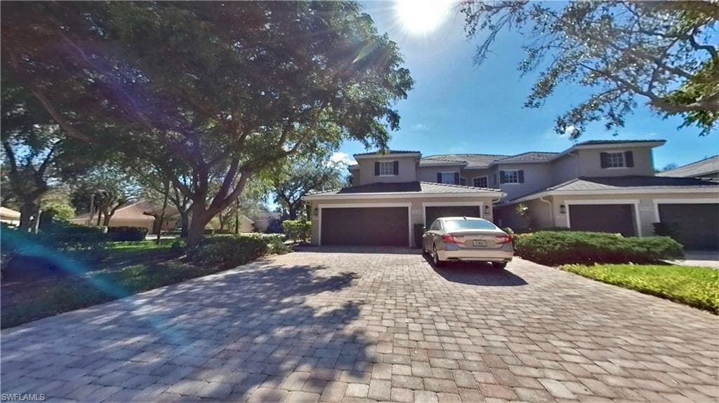 7110 Wild Forest Ct 101, Naples, FL 34109-1