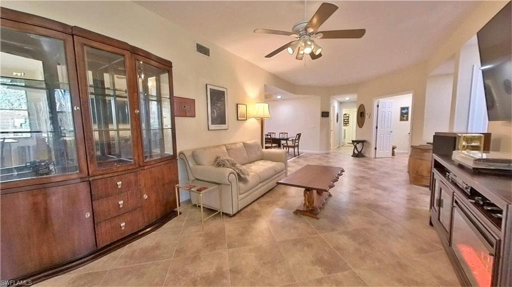 7110 Wild Forest Ct 101, Naples, FL 34109-6
