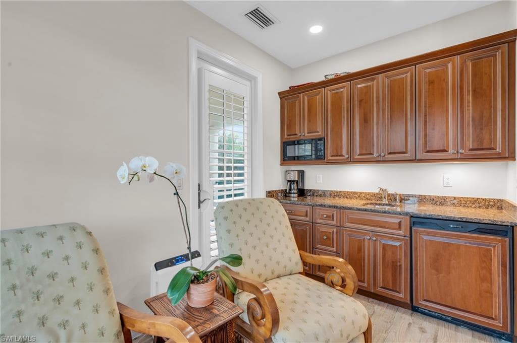 1180 Clam Ct 1, Naples, FL 34102-19