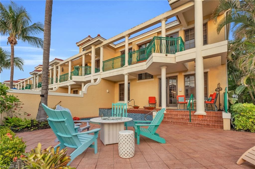 1180 Clam Ct 1, Naples, FL 34102-28