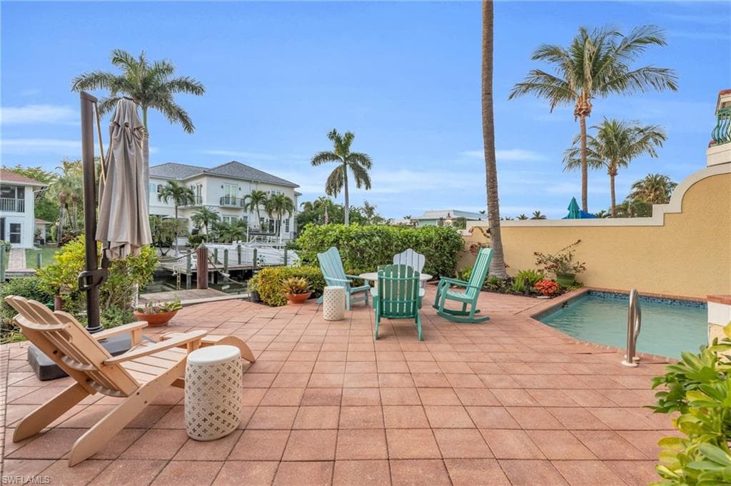 1180 Clam Ct 1, Naples, FL 34102-35