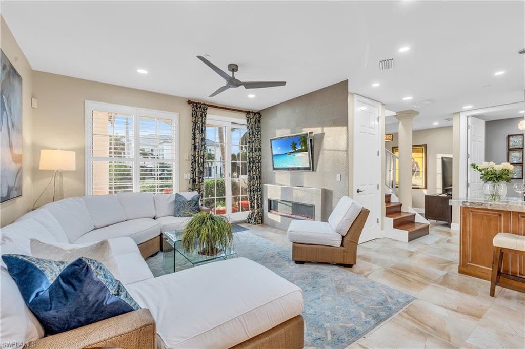 1180 Clam Ct 1, Naples, FL 34102-5
