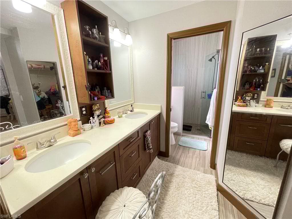 4205 27th Ave NE, Naples, FL 34120-17