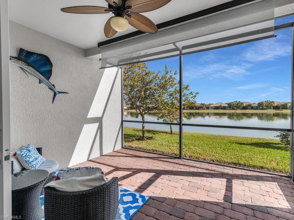 14916 Edgewater Cir, Naples, FL 34114-11