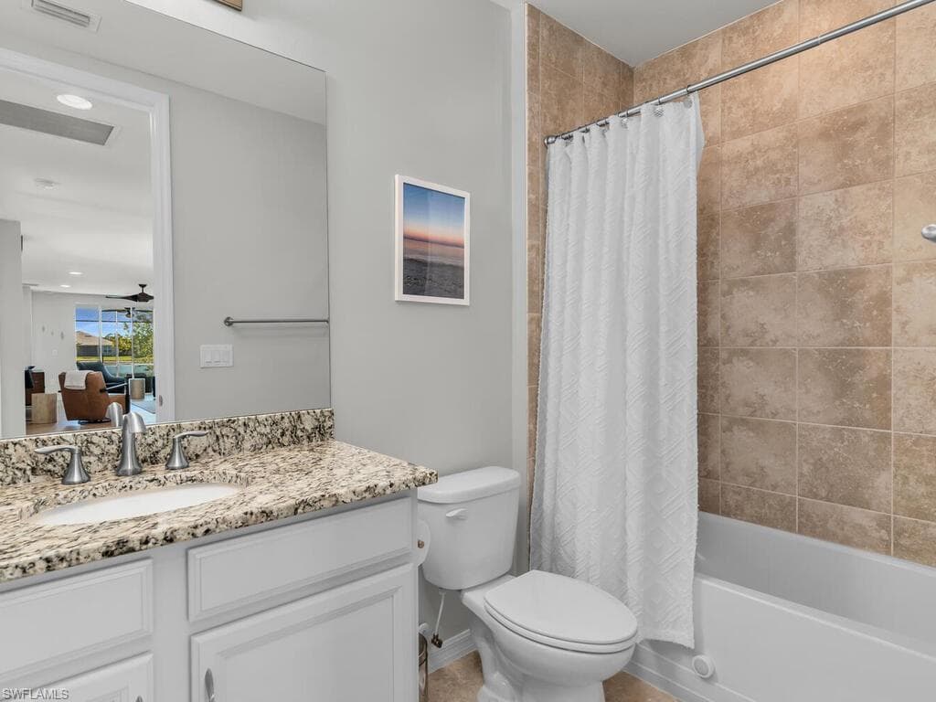 14916 Edgewater Cir, Naples, FL 34114-20