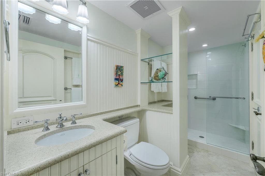 4021 Gulf Shore Blvd N 1002, Naples, FL 34103-18