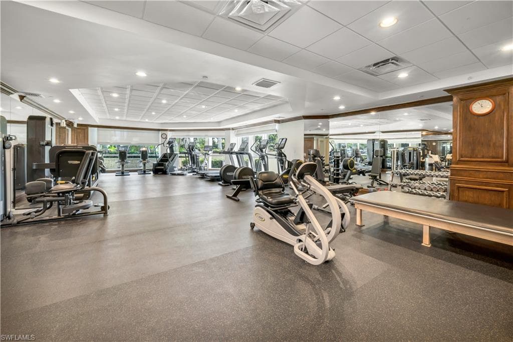 4021 Gulf Shore Blvd N 1002, Naples, FL 34103-26