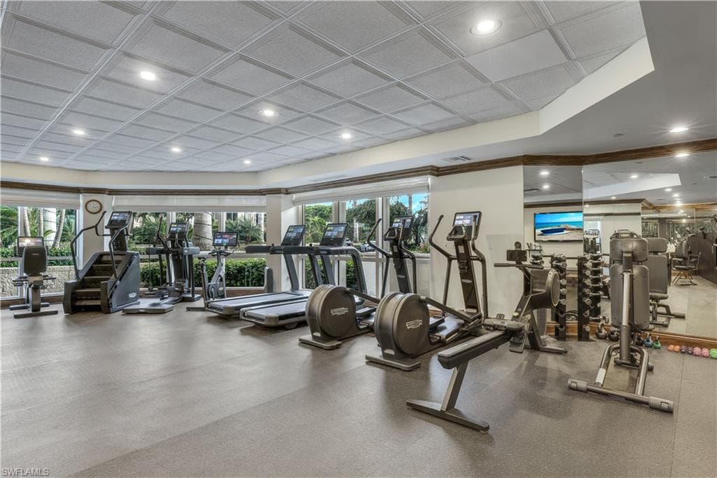4021 Gulf Shore Blvd N 1002, Naples, FL 34103-27