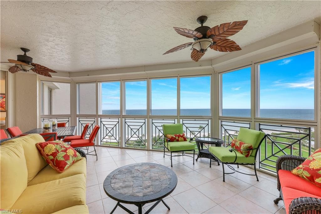 4021 Gulf Shore Blvd N 1002, Naples, FL 34103-5