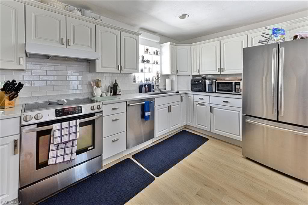 26570 Bay Rd, Bonita Springs, FL 34134-10
