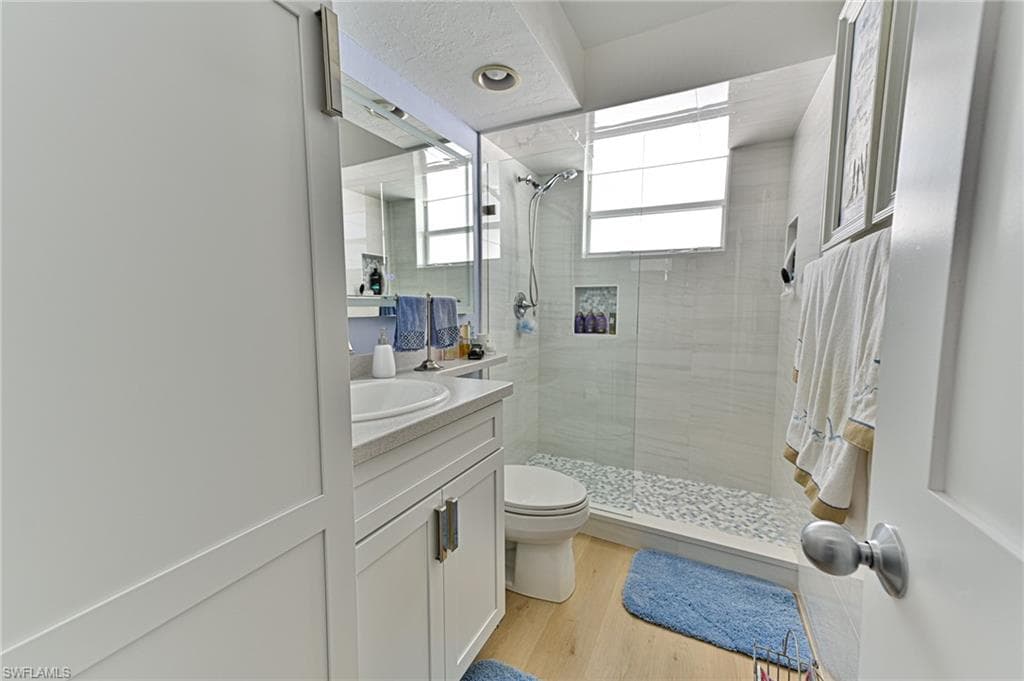 26570 Bay Rd, Bonita Springs, FL 34134-15
