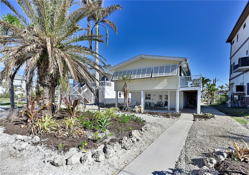 26570 Bay Rd, Bonita Springs, FL 34134-4