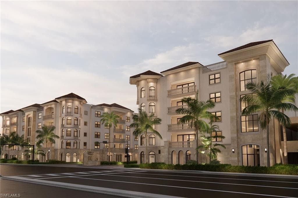 1301 3rd Ave S 7504, Naples, FL 34102-1
