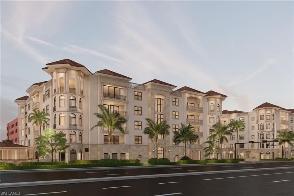 1301 3rd Ave S 7504, Naples, FL 34102-2