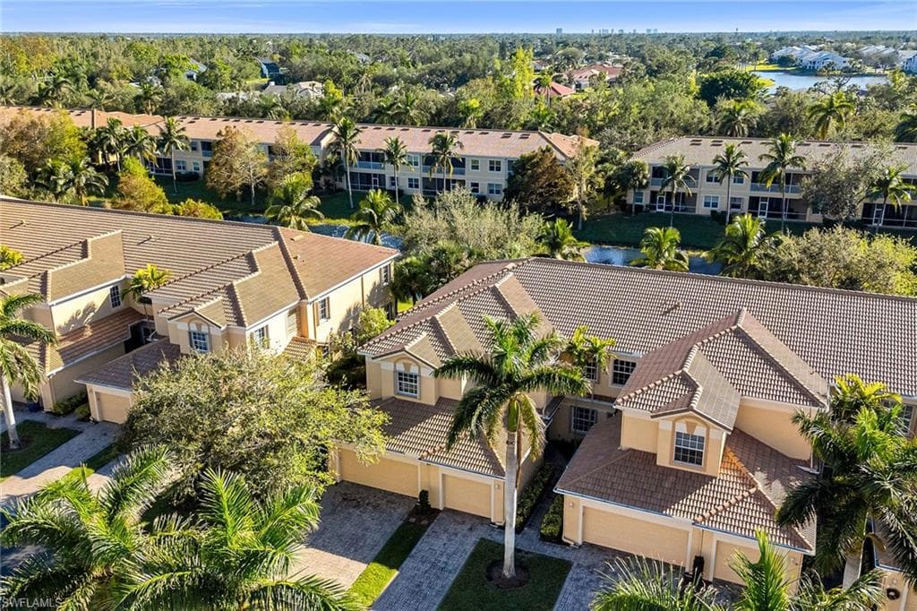 6031 Jonathans Bay Cir 101, Fort Myers, FL 33908-28