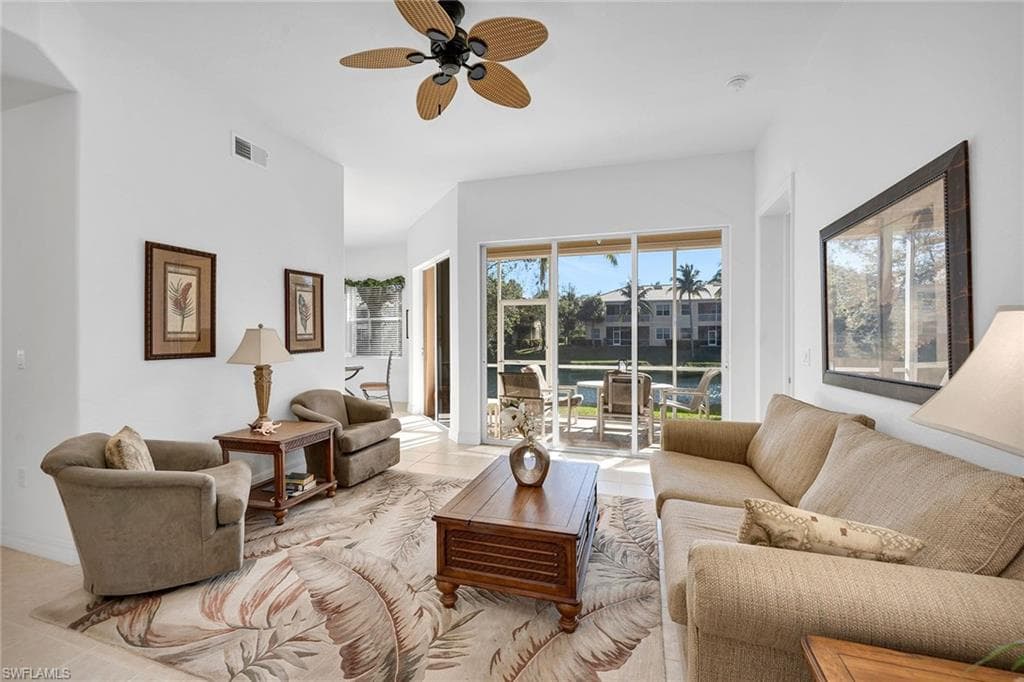 6031 Jonathans Bay Cir 101, Fort Myers, FL 33908-3