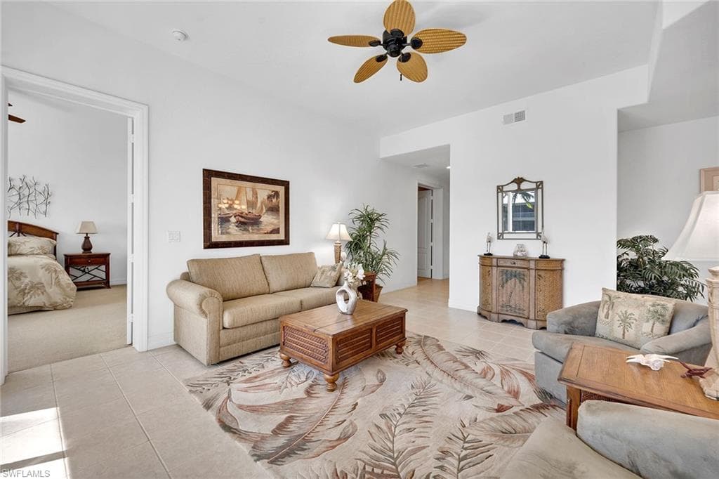 6031 Jonathans Bay Cir 101, Fort Myers, FL 33908-5