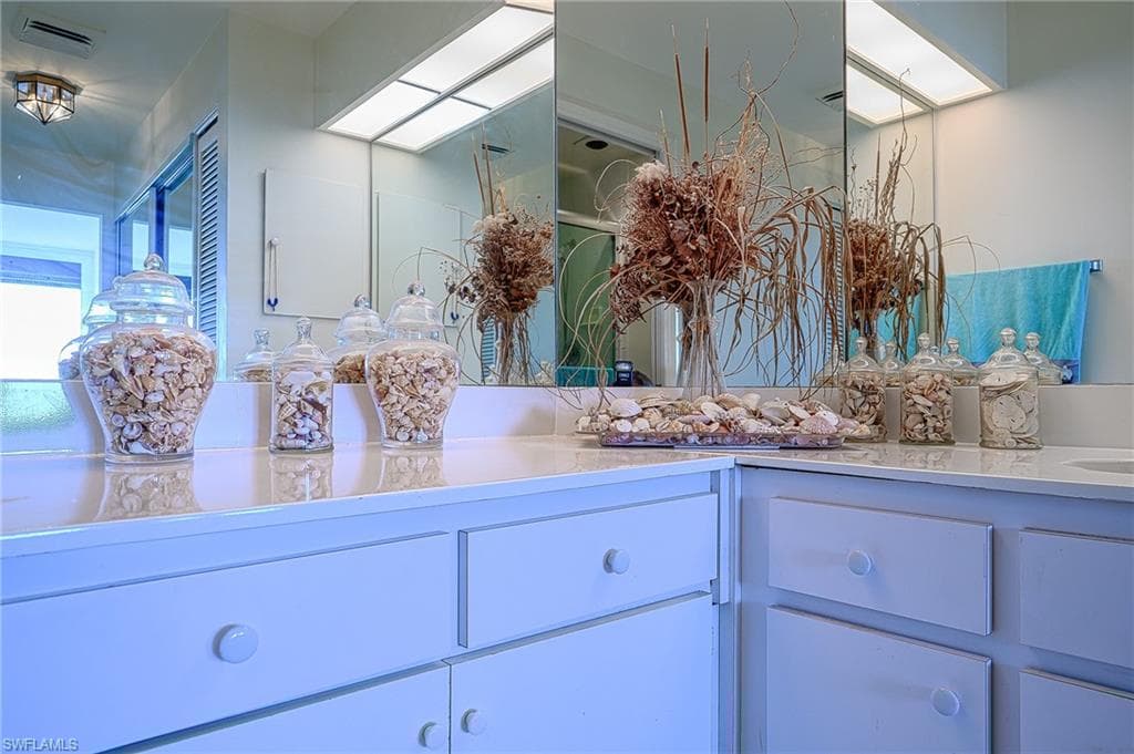 4001 Gulf Shore Blvd N Ph7, Naples, FL 34103-22