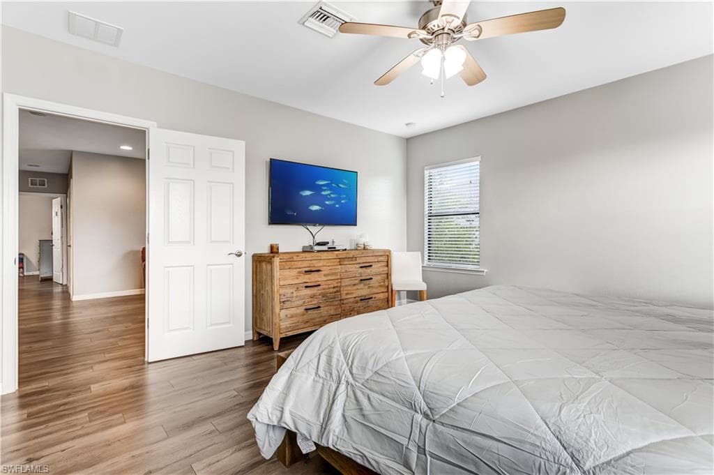 15104 Summit Place Cir 216, Naples, FL 34119-21