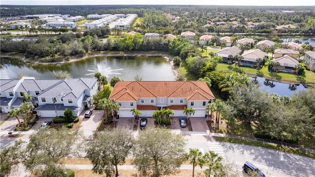 15104 Summit Place Cir 216, Naples, FL 34119-39