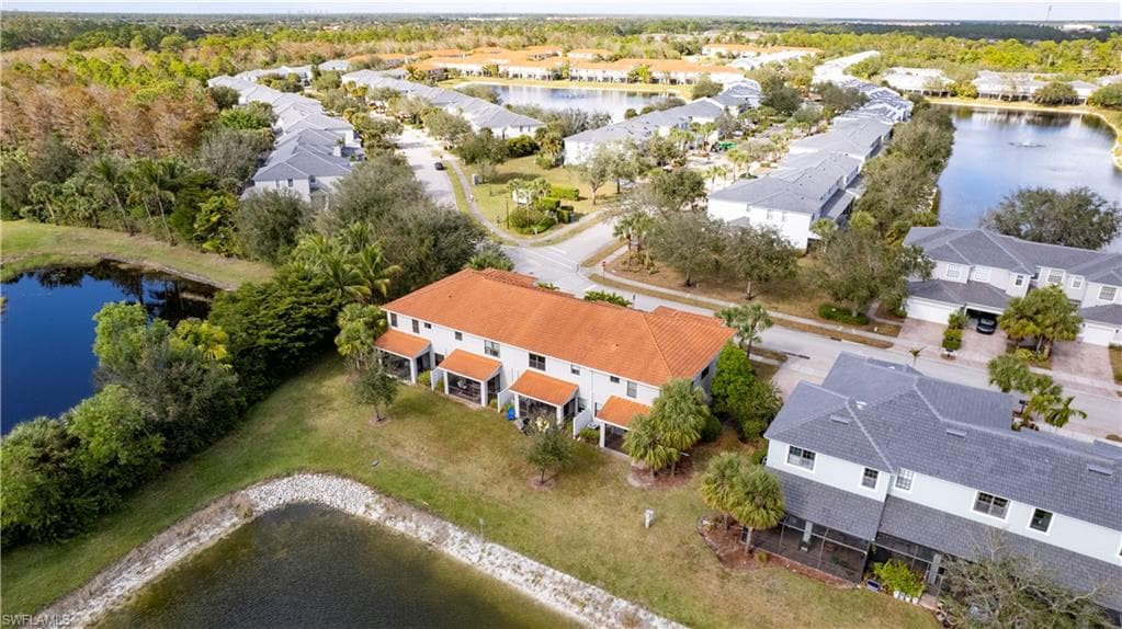 15104 Summit Place Cir 216, Naples, FL 34119-40