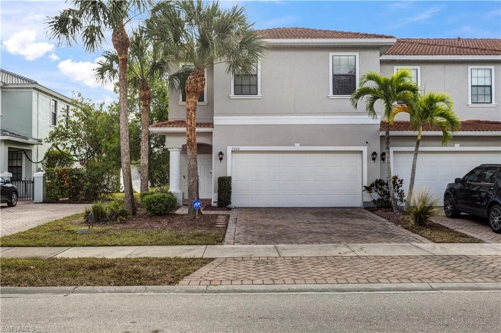 15104 Summit Place Cir 216, Naples, FL 34119-4