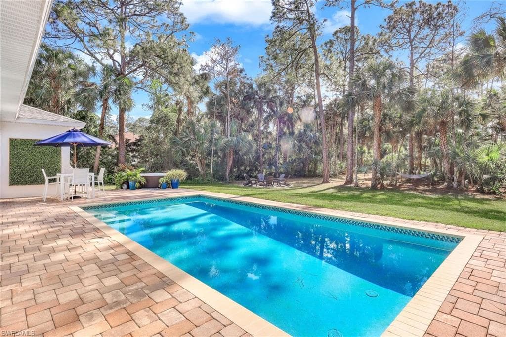 3700 11th Ave SW, Naples, FL 34117-32