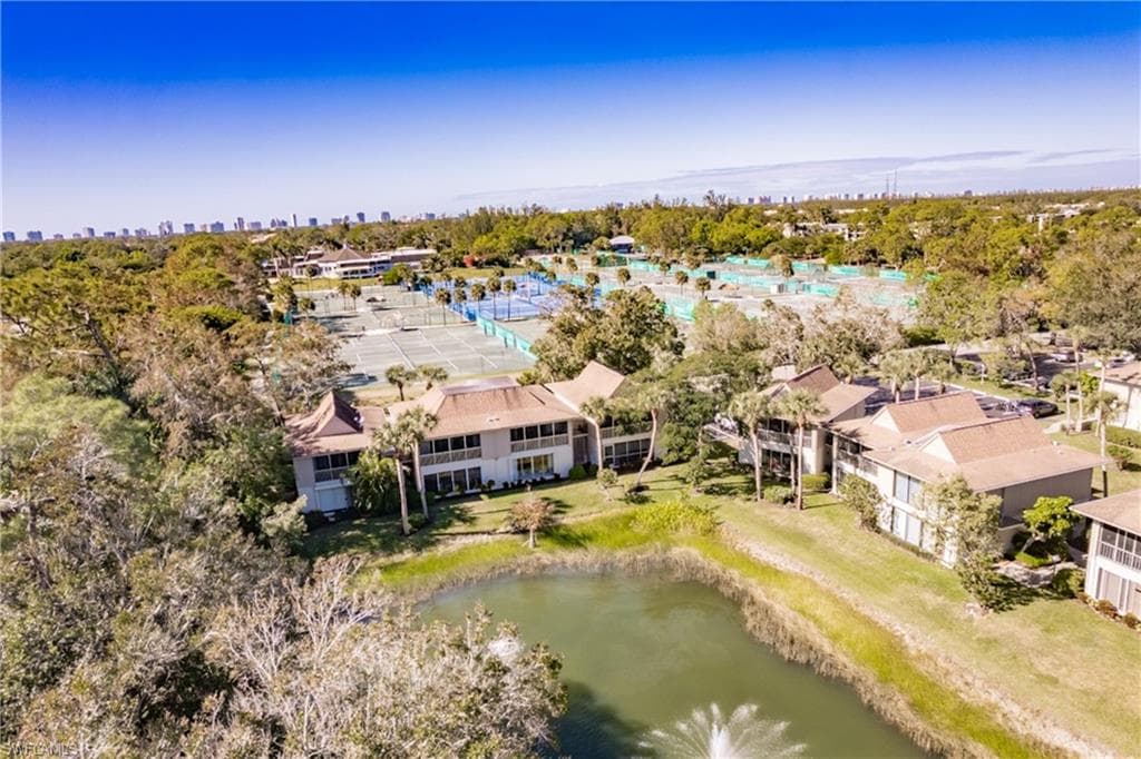 3 Bob O Link Ct 3b, Naples, FL 34105-1