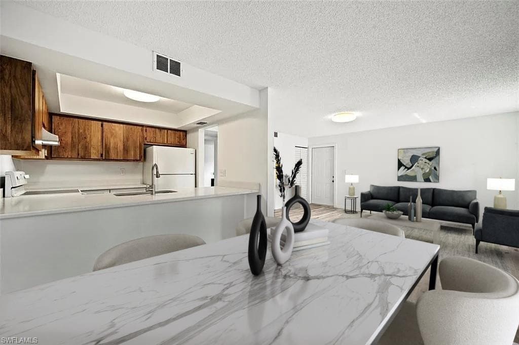 5761 Foxlake Dr A, North Fort Myers, FL 33917-7