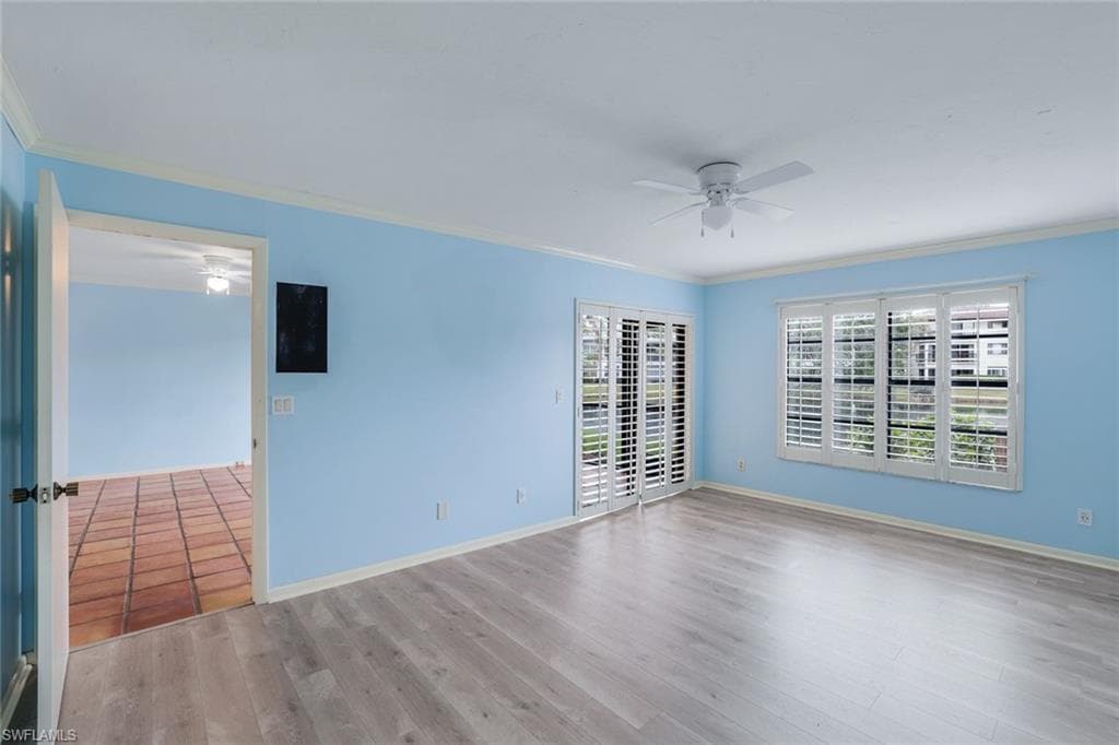 500 Misty Pines Cir 105, Naples, FL 34105-9