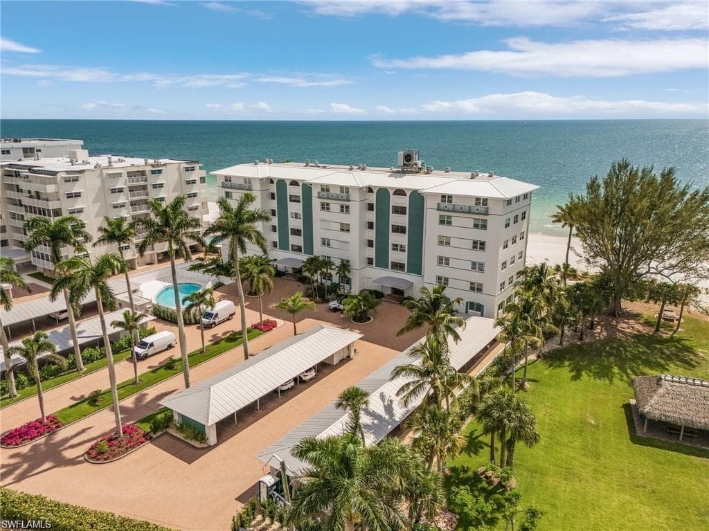 2011 Gulf Shore Blvd N 54, Naples, FL 34102-20