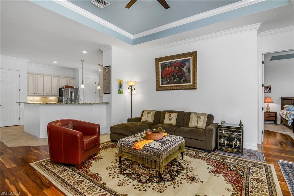 9355 Vercelli Ct, Naples, FL 34113-23